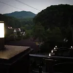 ホテル ластівчине гніздо