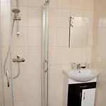 Hotel ластівчине гніздо *