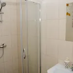 ластівчине гніздо Hotel